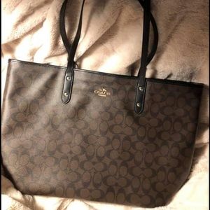 Coach Tote!